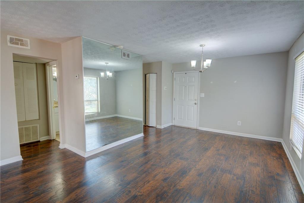 6241 Overlook Road Unit 6241 — photo