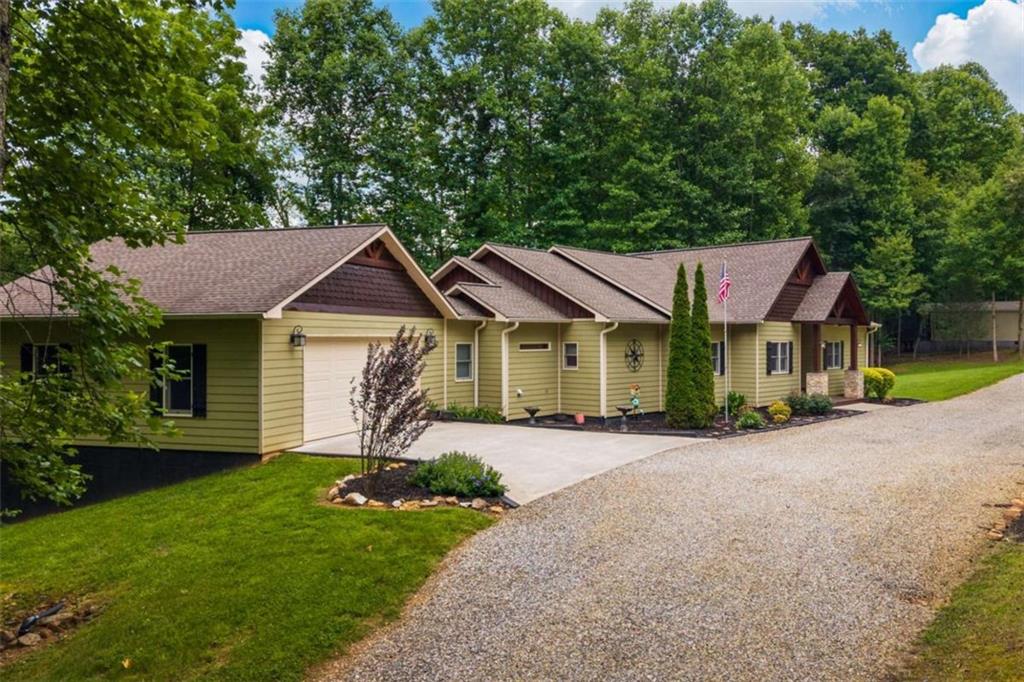 227 Dills Road, Blue Ridge, GA 30513