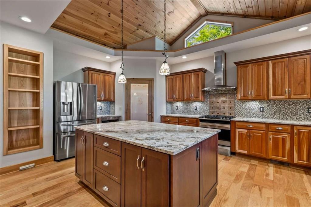 227 Dills Road, Blue Ridge, GA 30513 — photo 2