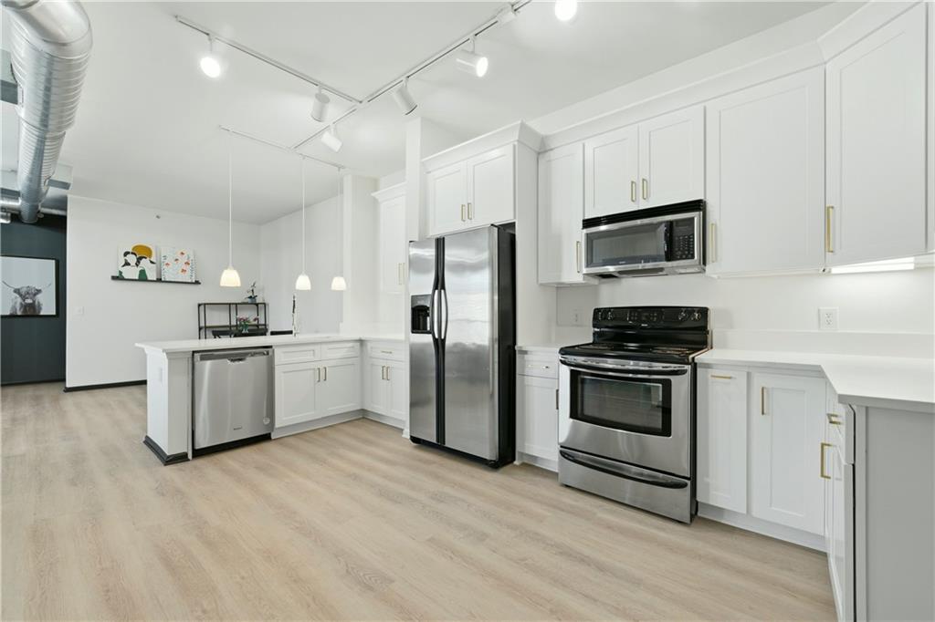 5300 Peachtree Road Unit 3309 — photo