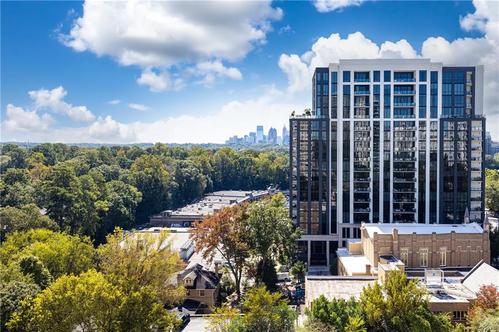 2479 Peachtree Road NE Unit 1010 — photo