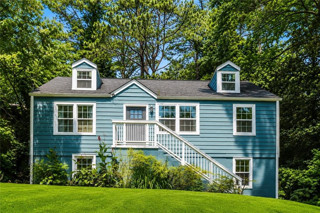 90 Whitaker Circle NW — photo