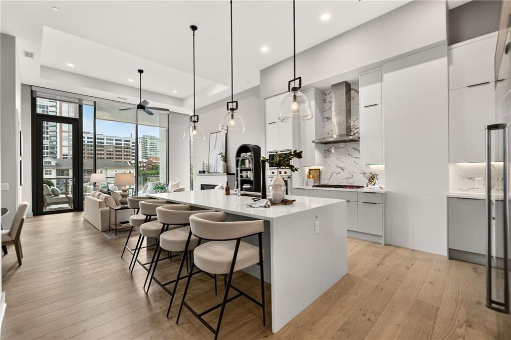 40 12th Street NE Unit 806 — photo