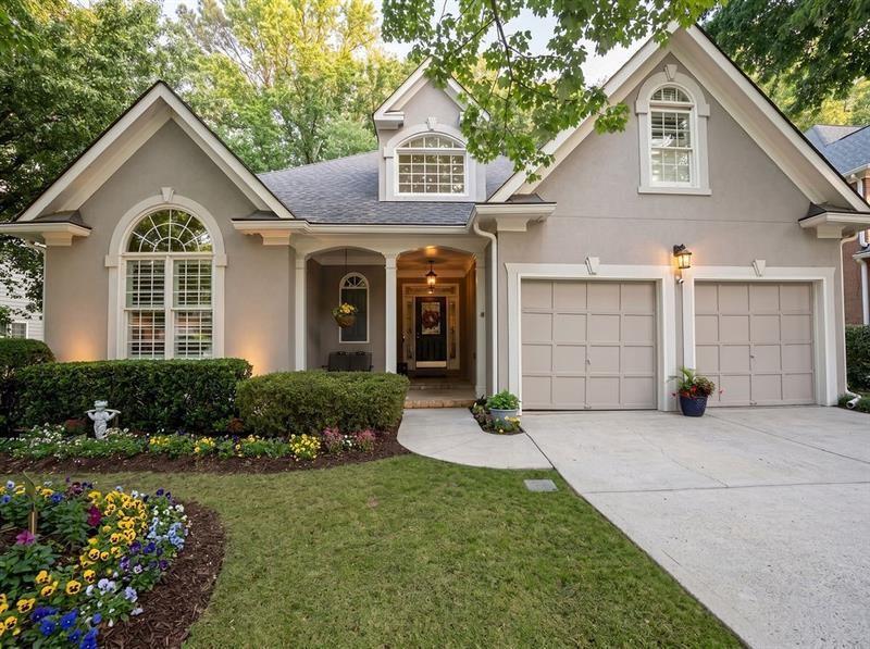 850 Lake Medlock Drive — photo