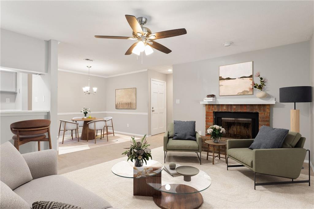 1009 McClelen Way — photo