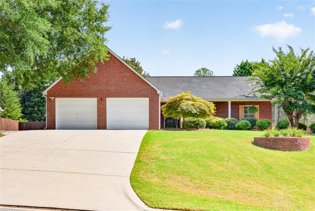 1561 Timber Heights Drive — photo