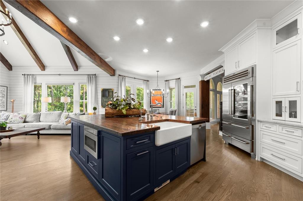 6370 Haddington Lane — photo