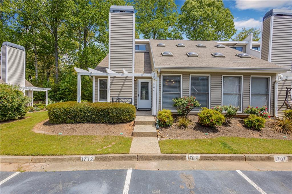 1707 Cotton Patch Lane — photo