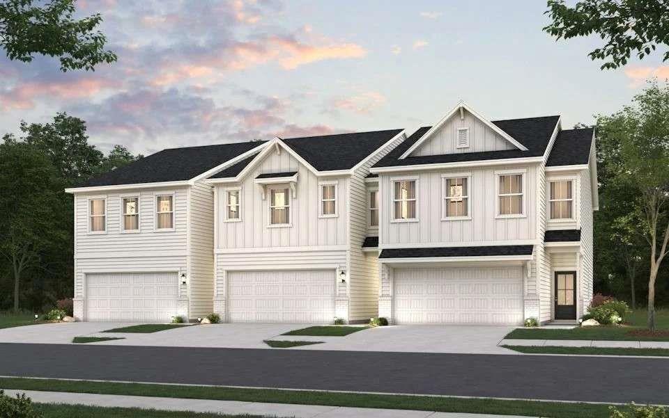 7497 Clover Lane Unit 125 — photo