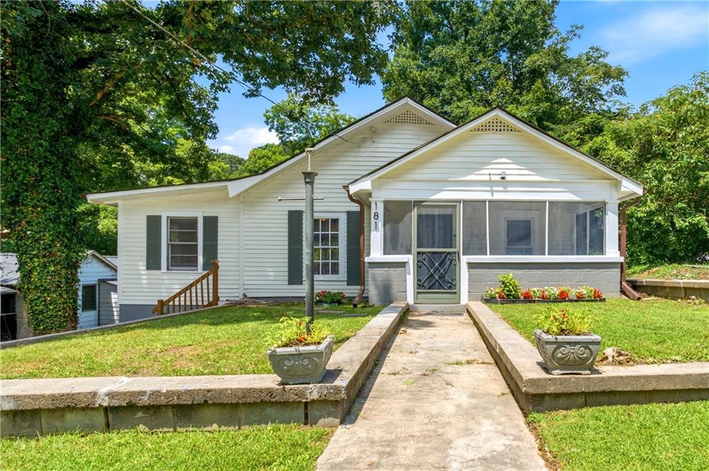 181 Barfield Avenue SW — photo