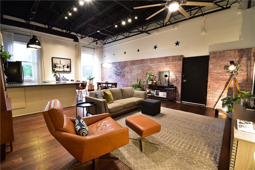 5097 Peachtree Road Unit C — photo