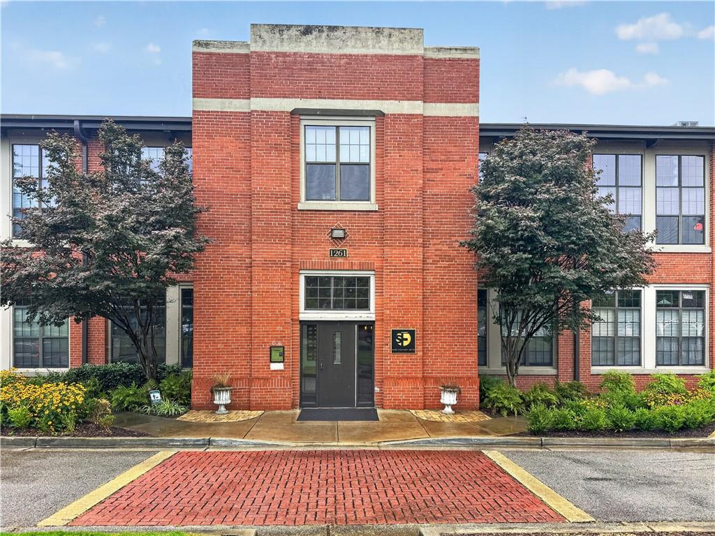 1261 Caroline Street NE Unit 110 — photo