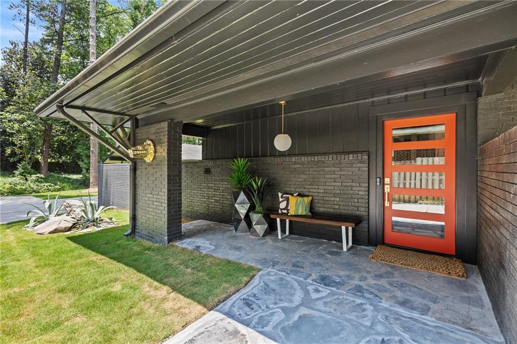 3252 W Roxboro Road NE, Atlanta, GA 30324 — photo 2