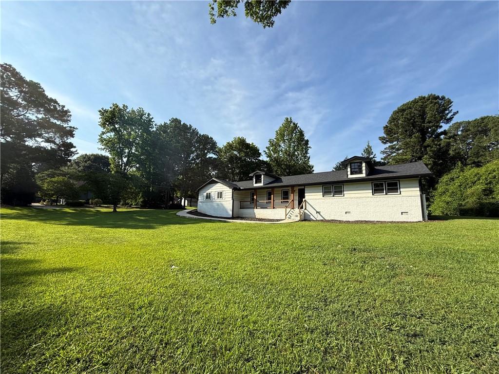 201 Lockring Drive SW — photo