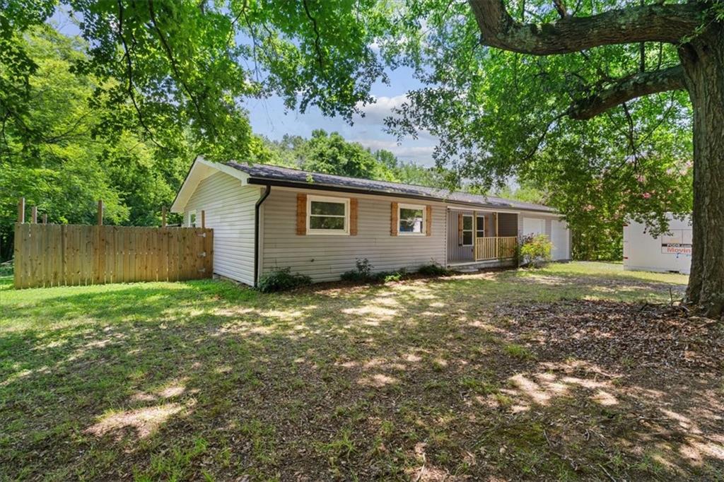 3891 Brown Bridge Road SE — photo