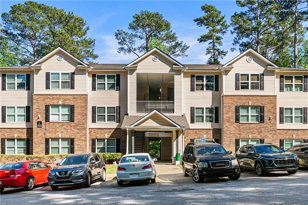1202 Fairington Village Drive — photo
