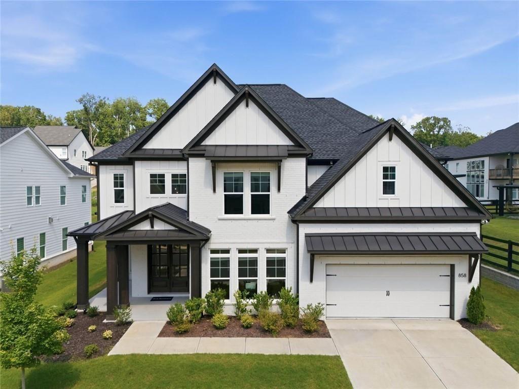 858 Keystone Drive — photo