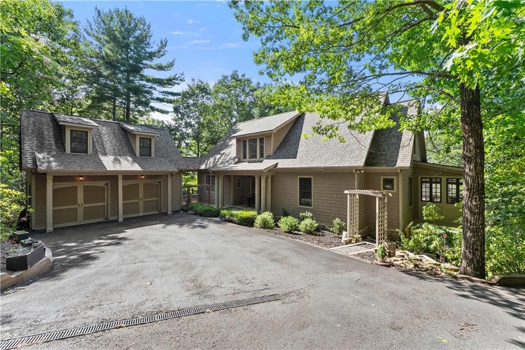 44 Sassafras Ridge — photo