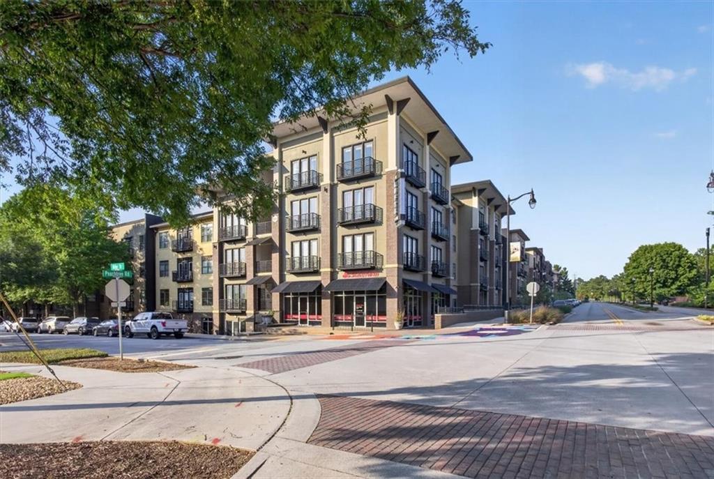 5300 Peachtree Road Unit 0311 — photo