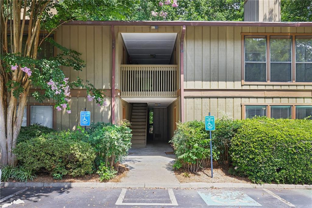 1014 Dunbar Drive — photo