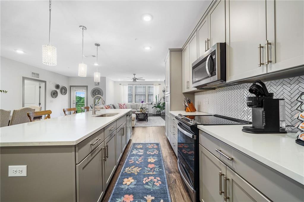 3211 Orwell Way Unit 4303 — photo