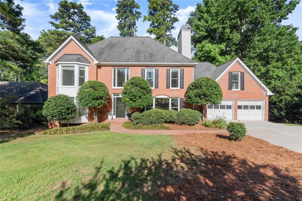 871 Chestnut Lake Drive NE — photo