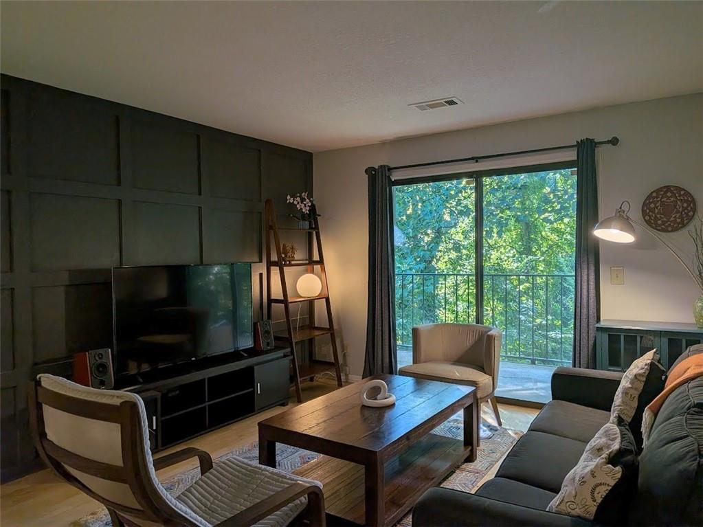 2657 Lenox Road NE Unit 204 — photo