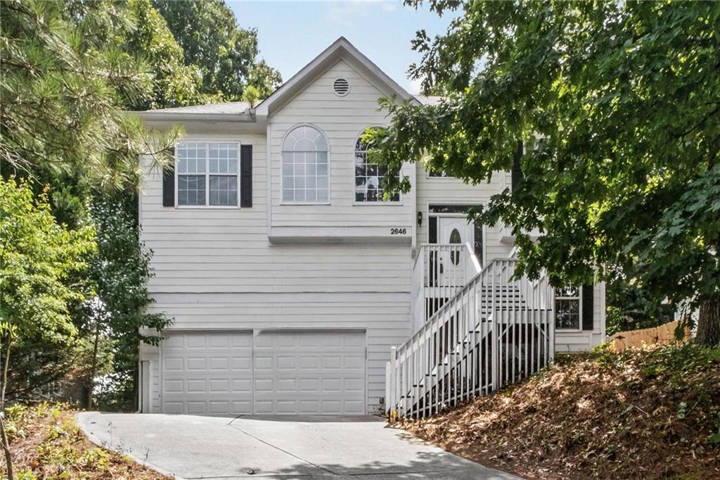 2646 Mcguire Drive NW — photo