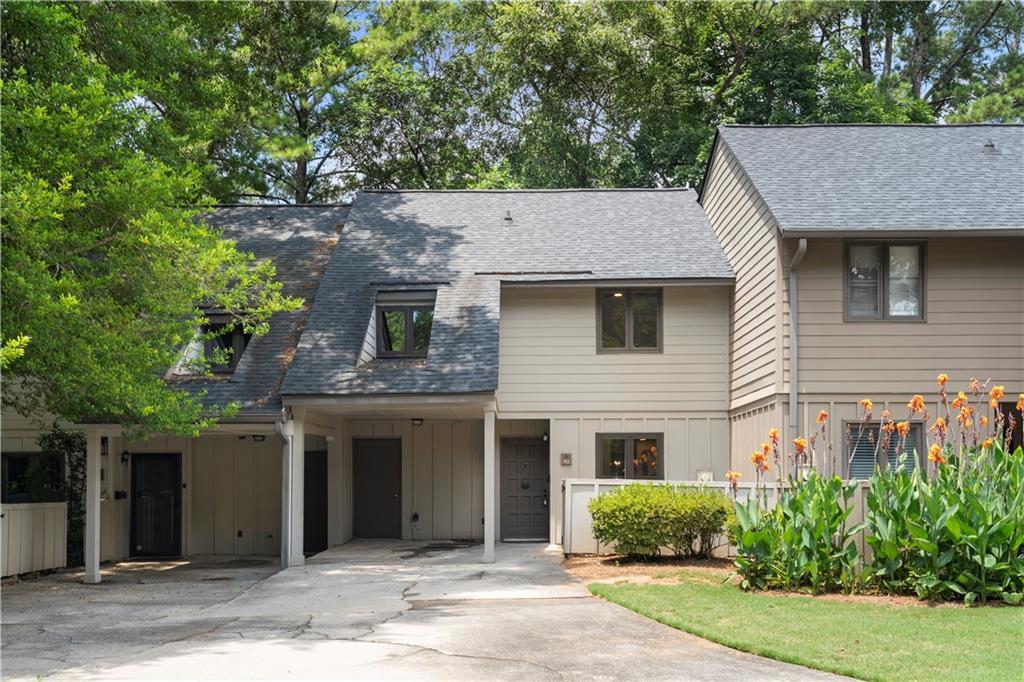922 Cedar Creek S — photo