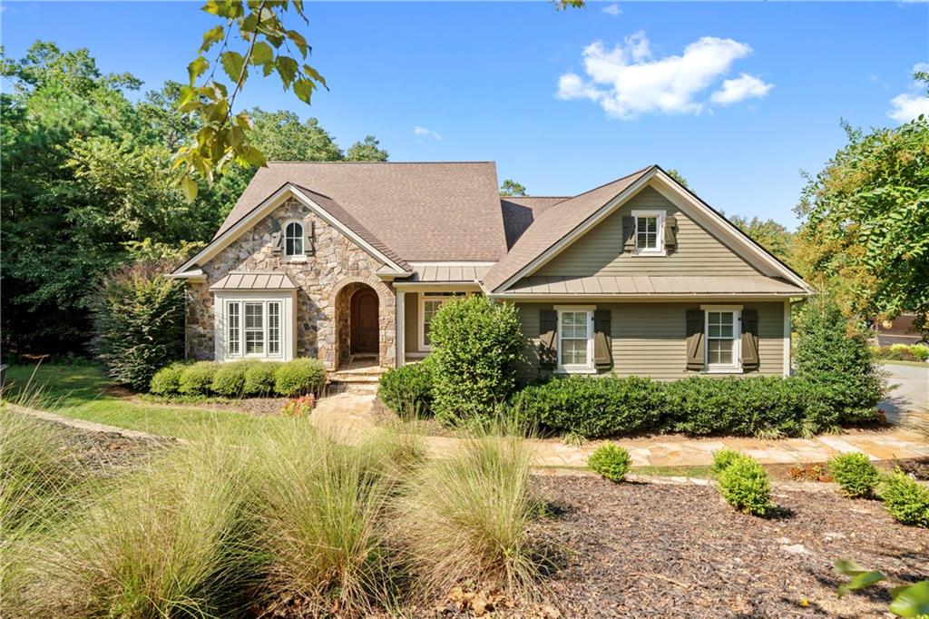11 York Trace — photo