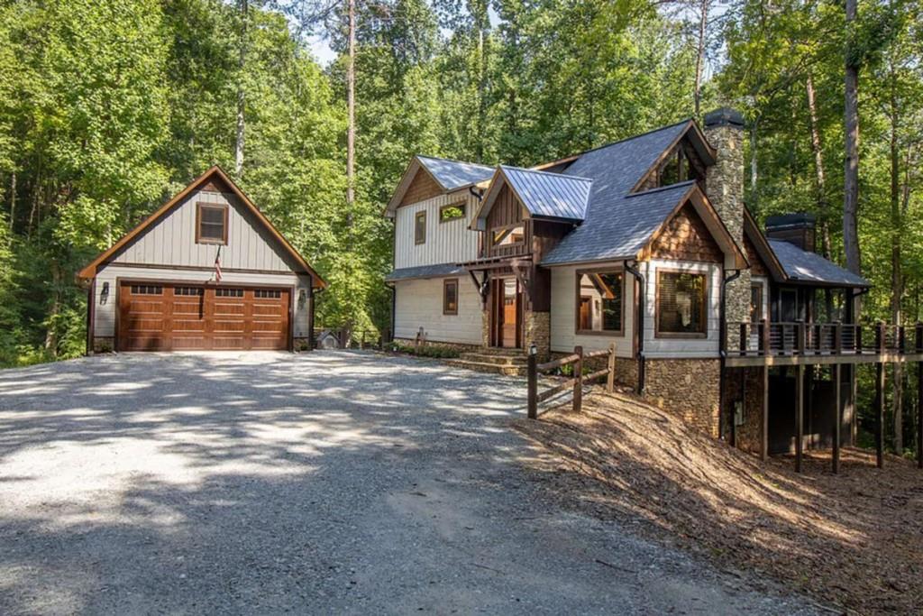 142 Timber Ridge Road — photo