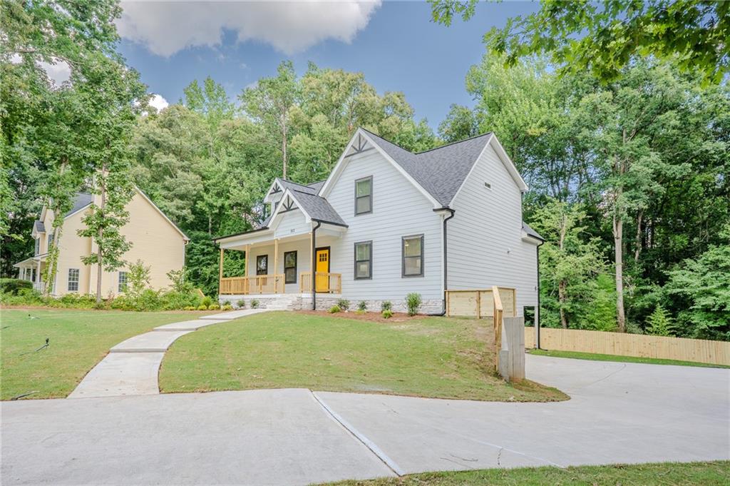 160 Rosewood Circle — photo