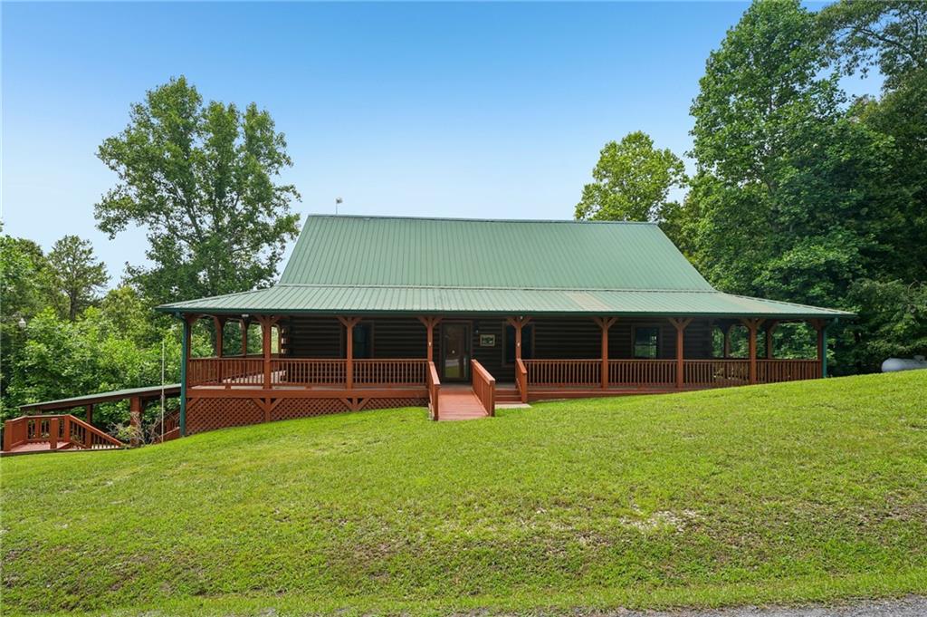 1384 Crystal Lane NE — photo