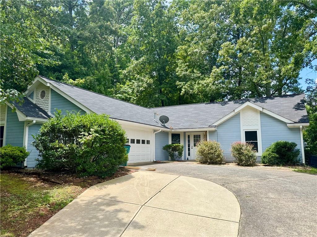471 Springfield Drive — photo
