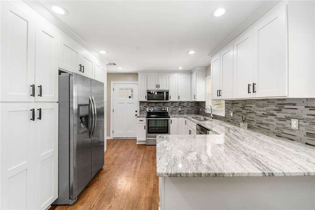 2128 Mark Trail, Decatur, GA 30032 — photo 3