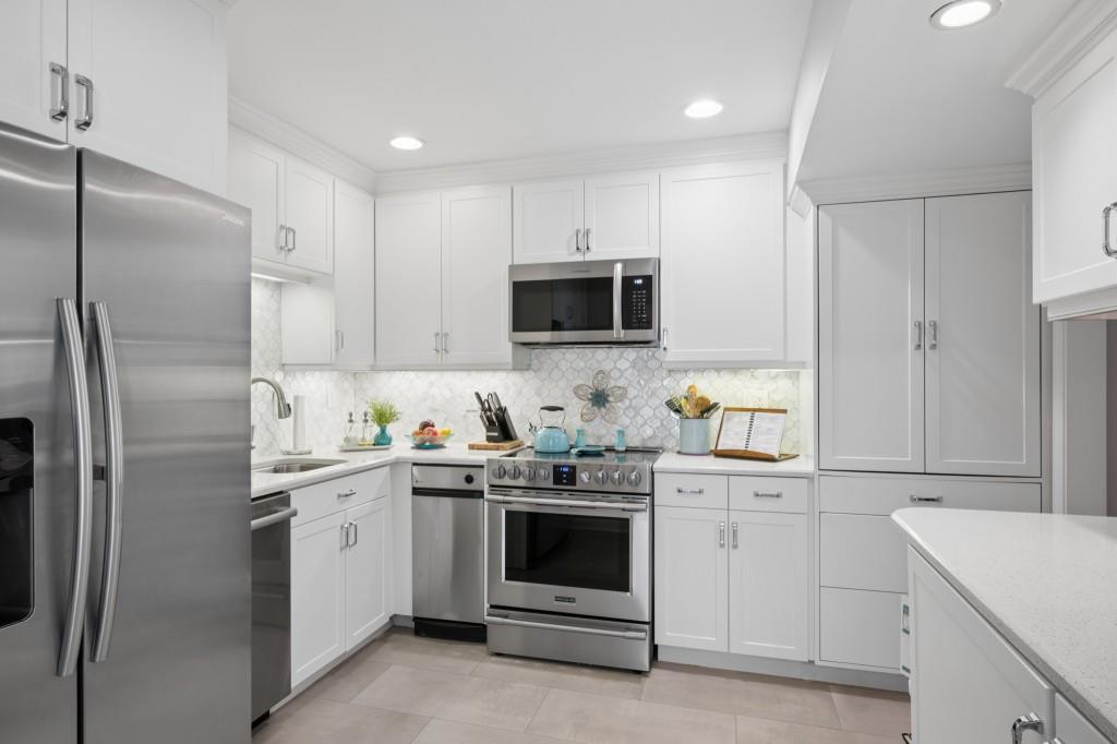 218 Forkner Drive #B, Decatur, GA 30030 — photo 3