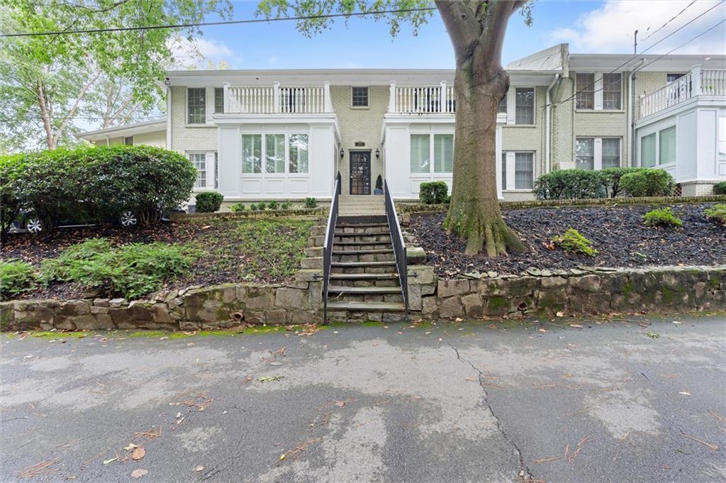 1879 Johnson Road NE Unit 11 — photo
