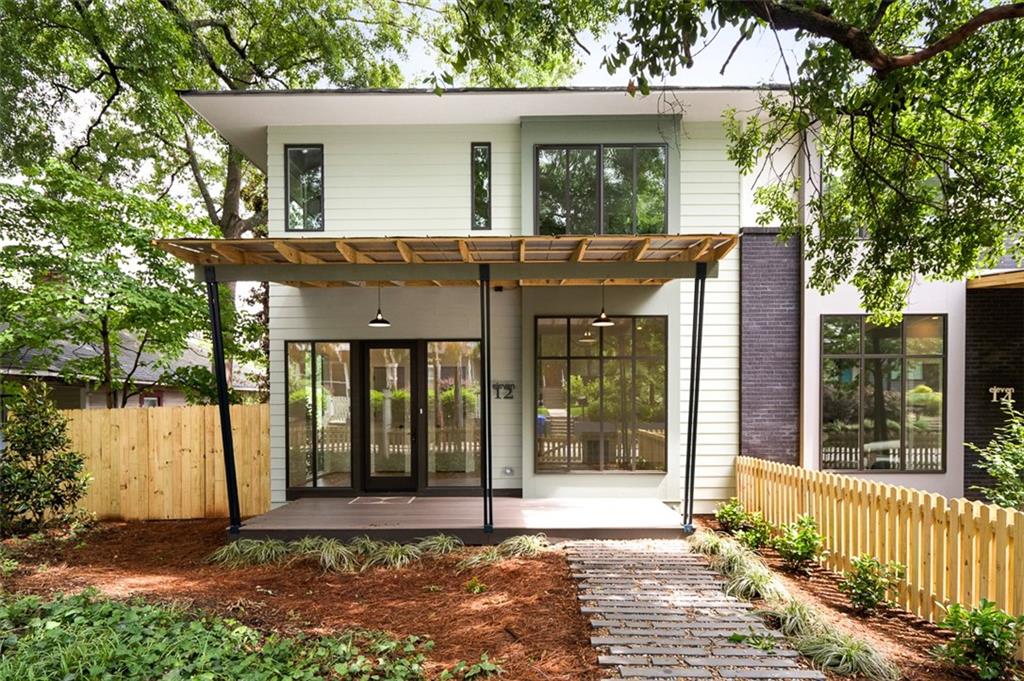 1112 Kirkwood Unit #1 Avenue SE — photo