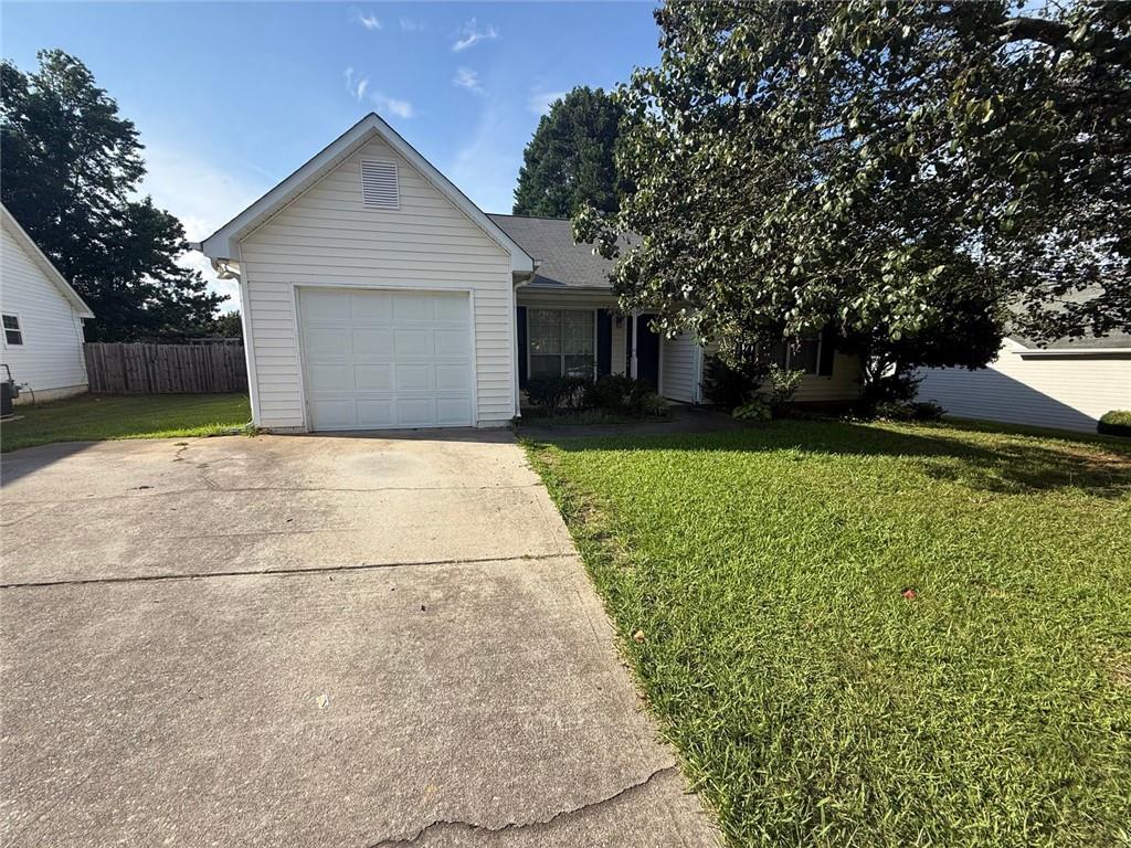505 Village Circle — photo