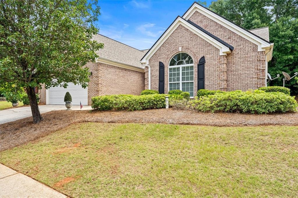 311 Crossroads Drive — photo