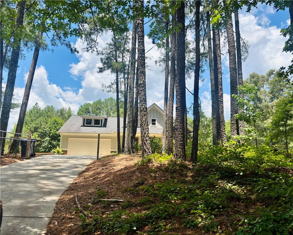 5411 Hightower Trail — photo