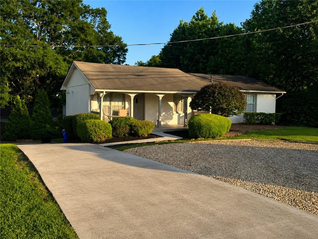 6040 Pine Mountain Road NW — photo