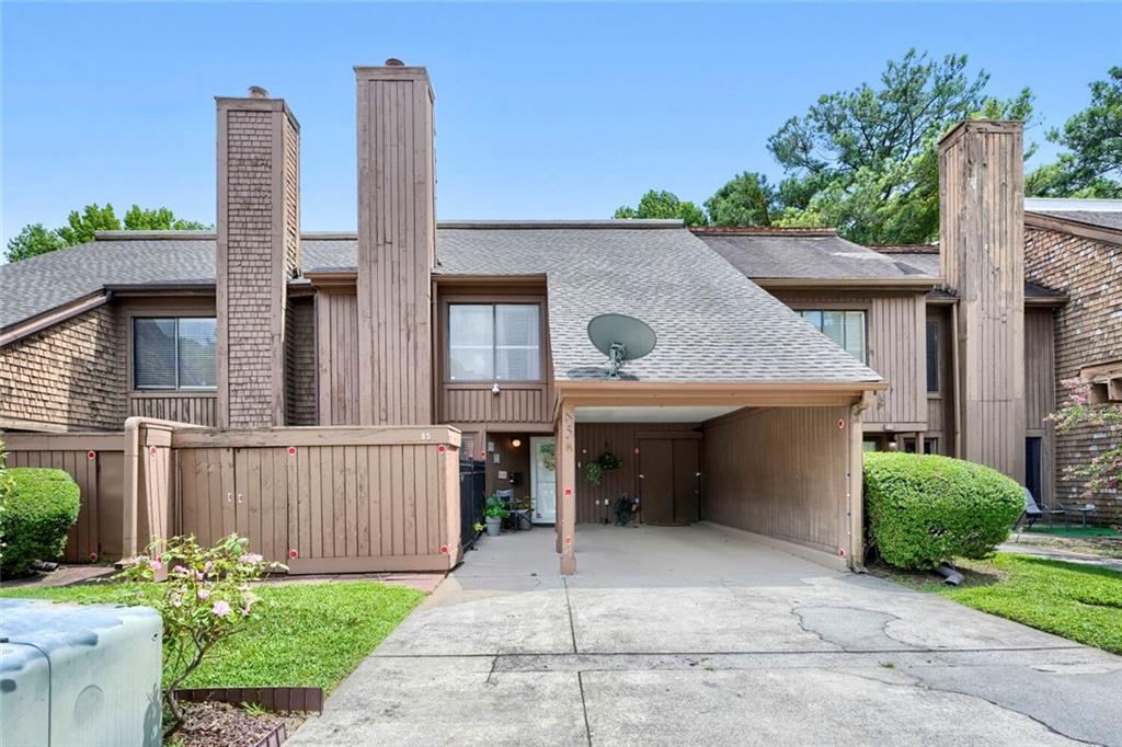 85 Willowick Drive — photo