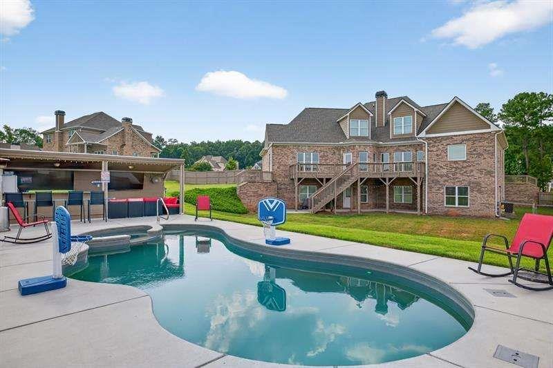 2112 Meadowood Cove — photo