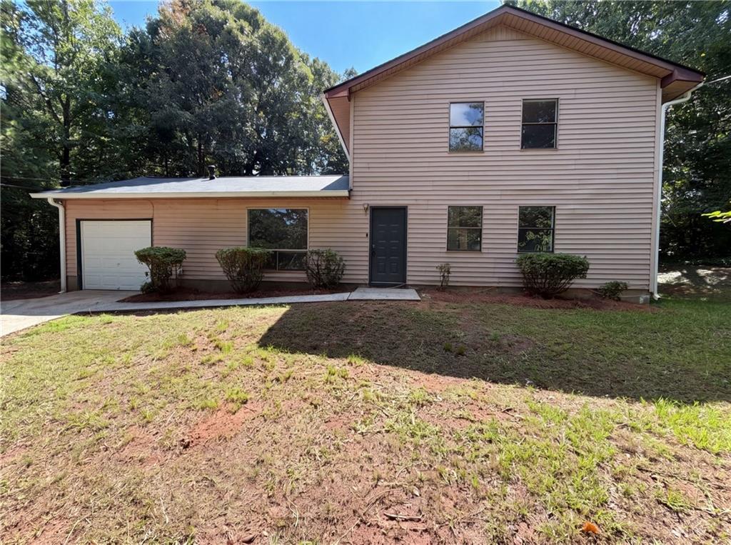 3808 Shane Court — photo