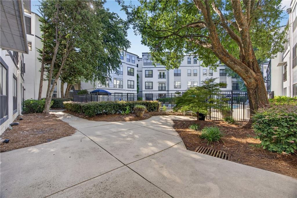 821 Ralph Mcgill Boulevard NE Unit 3137 — photo