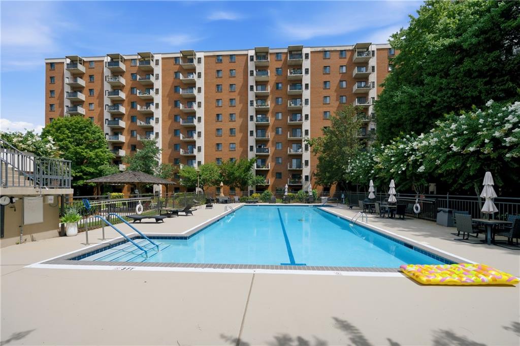 300 Johnson Ferry Road Unit a713 — photo