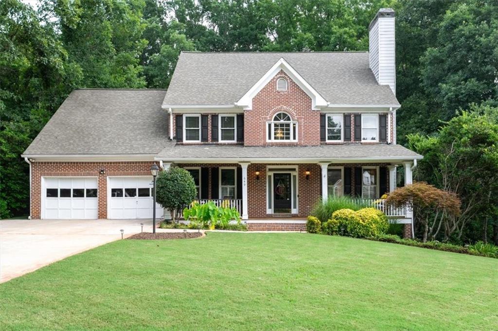 649 Goldenwood Court — photo