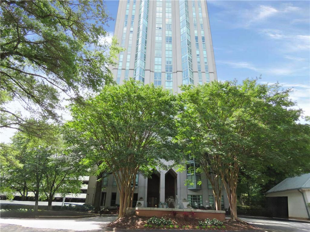 2870 Pharr Court South NW Unit 407 — photo