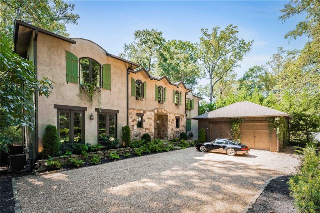 3118 W Roxboro Road NE, Atlanta GA 30324 — photo 2